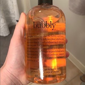 Bubbly multipurpose shower gel